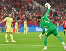 IM体育平台-拉脱维亚代表在篮球赛中抢眼