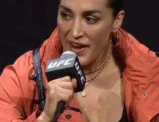 IM体育-关于印度女子拳击运动员实力爆发，捧杯的信息