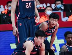 IM体育网页版登录入口-广州队横扫辽宁队，西亚卡姆扛起全队