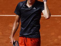 IM体育官方平台-意大利网球队翻盘法国网球队，兹维列夫惊艳世界的简单介绍