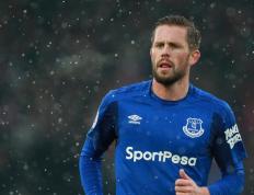 IM体育社区互动入口-南十字星下的终结者，新西兰元素启示录，萨拉赫在争冠硝烟中接管英超