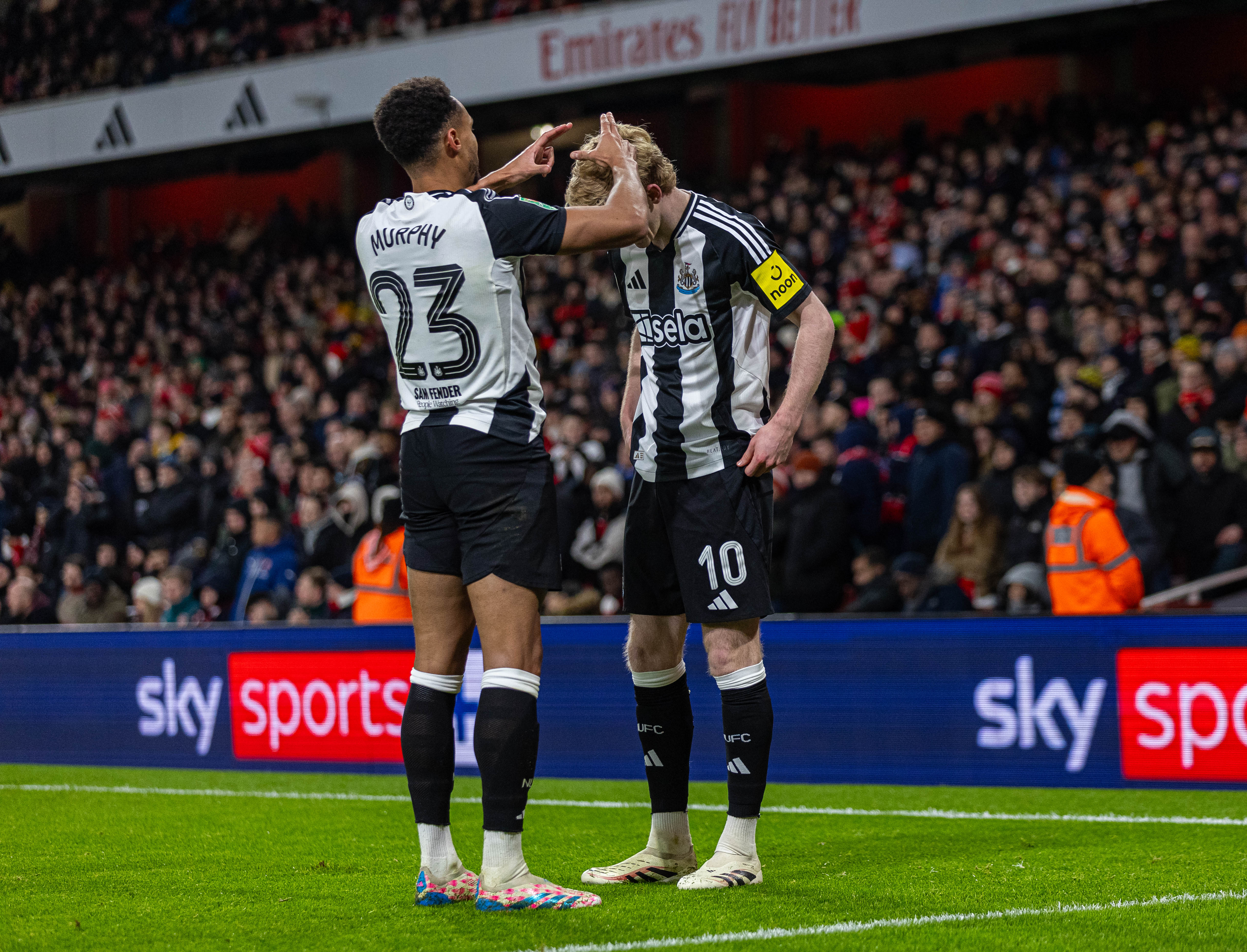 IM体育-阿森纳球员集结训练，备战下个强敌