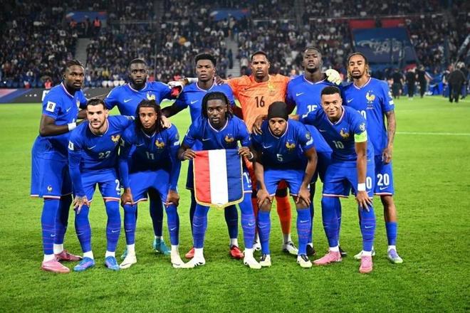 IM体育平台-法国赛场混战，各队实力相近竞争激烈