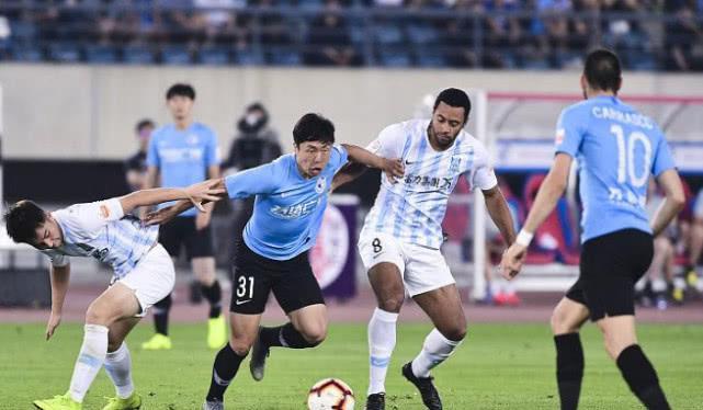 IM体育数据分析平台-大连一方队遭遇对手反击，止步强