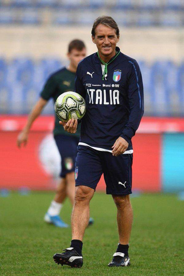 IM体育注册链接-包含历史脚印，意大利队欧预赛连胜可期的词条