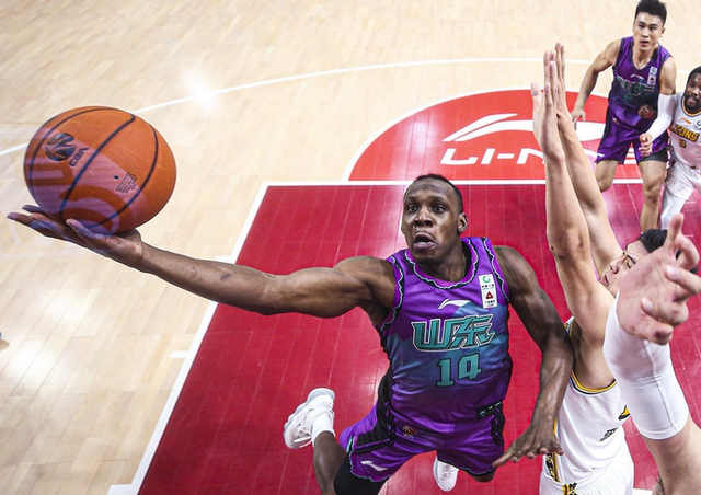 IM体育网页版登录入口-关于哈德森三分绝杀，福建笑到最后的信息