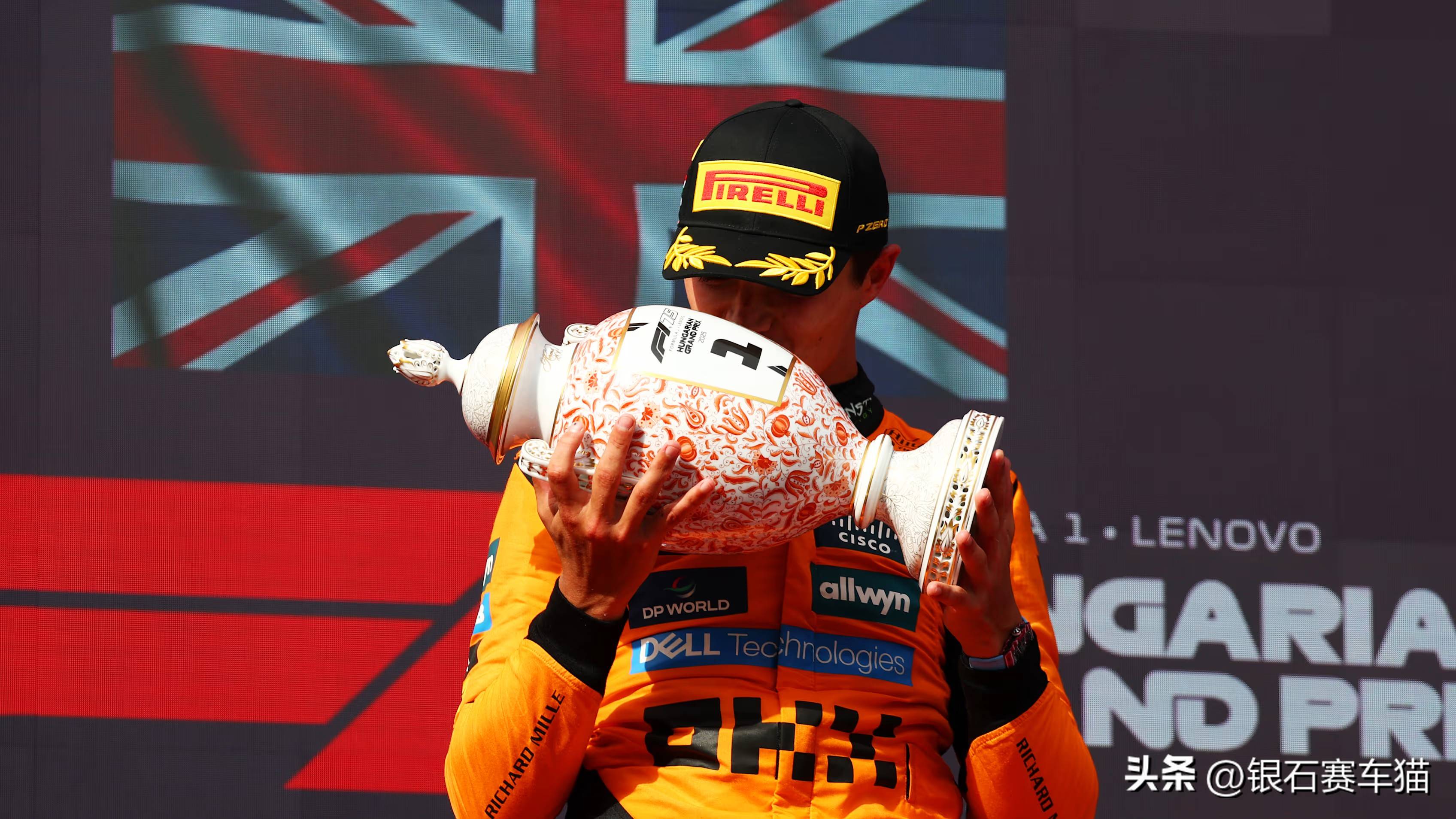 IM体育-包含迈凯伦鏖战红牛二队，拉塞尔惊艳四座的词条